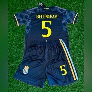 Jude Bellingham Soccer Jersey Youth XL Footballer Real Madrid Kids Size 30